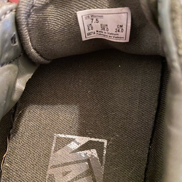 Olive green old skool vans size 7.5 - Picture 3 of 3